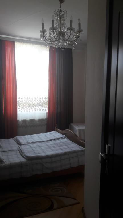 Hotel Mmg Tbilisi Esterno foto