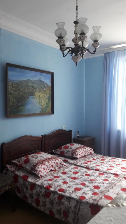 Hotel Mmg Tbilisi Esterno foto