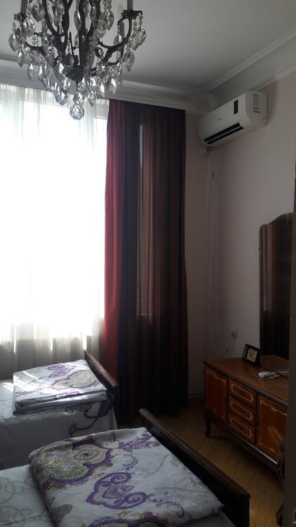 Hotel Mmg Tbilisi Esterno foto