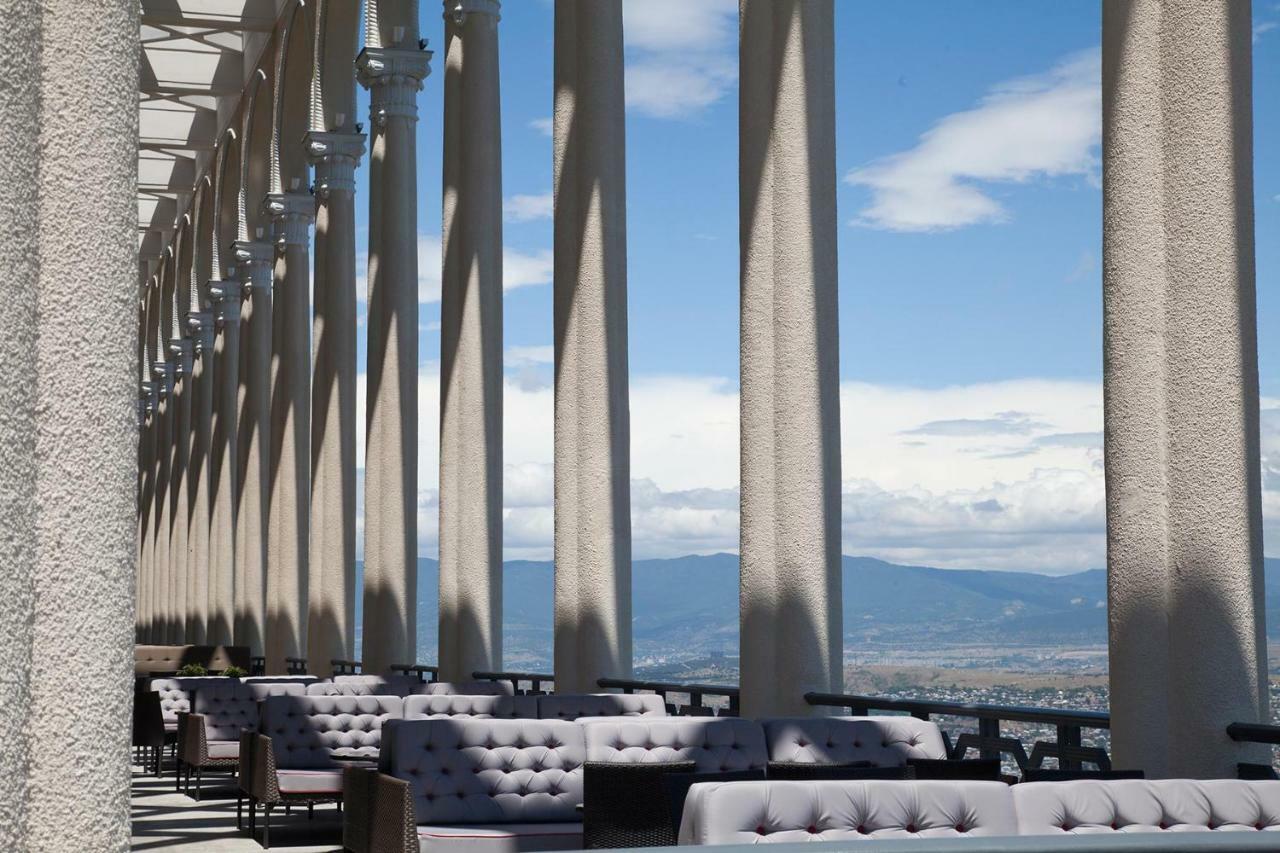 Hotel Mmg Tbilisi Esterno foto